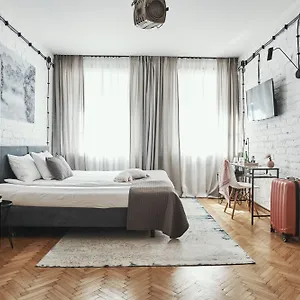 https://aparthotel-stalowa52.warsawhotelspoland.com