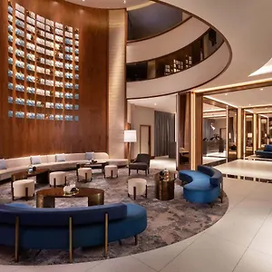 Sheraton Grand 5*, Varsóvia Polónia