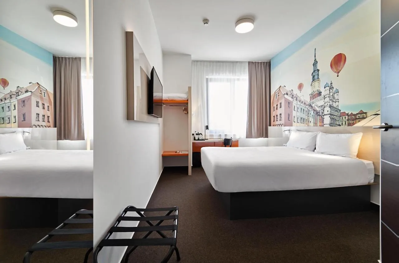 B&B Hotel Poznan Old Town 3*,